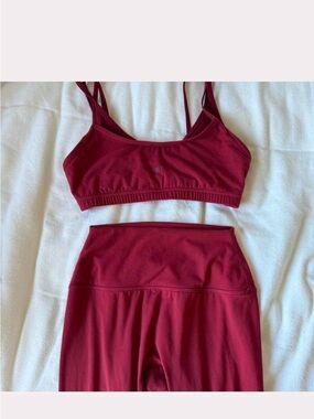 Burgundy Activewear Set - Sports Bra & High-Waist Leggings